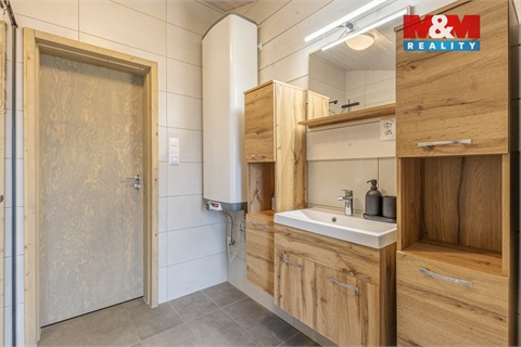 Prodej rodinného domu, 100 m² 12