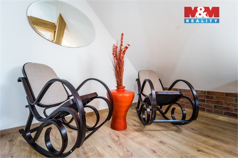 Pronájem bytu 4kk, 102 m² 12