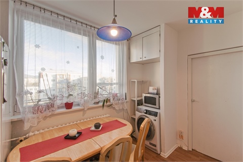 Prodej bytu 3+1, 62 m² - 2