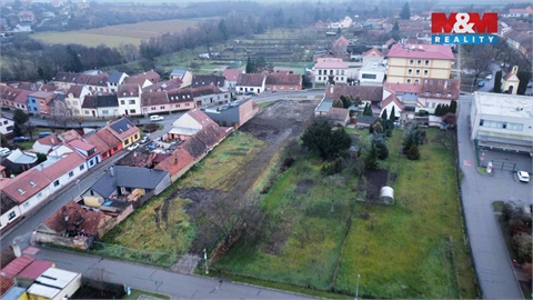 Prodej stavebního pozemku, 2 476 m² 4