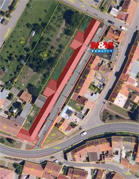 Prodej stavebního pozemku, 2 476 m² 0