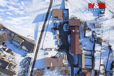 Pronájem výrobního objektu, 1 030 m² 2