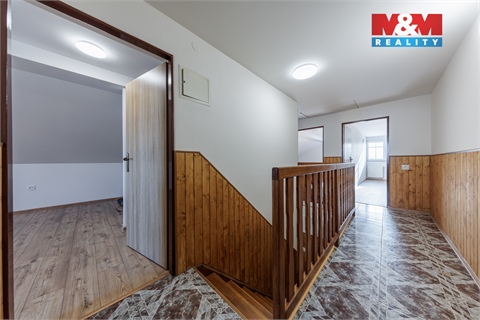 Prodej rodinného domu, 409 m² 18