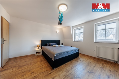 Prodej rodinného domu, 409 m² 8