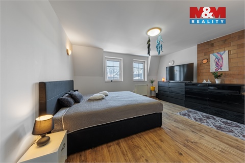 Prodej rodinného domu, 409 m² 24