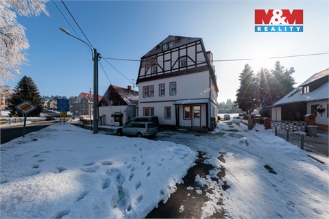 Prodej rodinného domu, 409 m² - 0