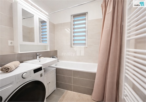 Prodej bytu 1kk, 37 m² 2