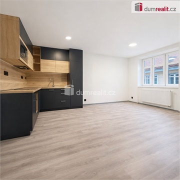 Pronájem bytu 2+1, 68 m² 0