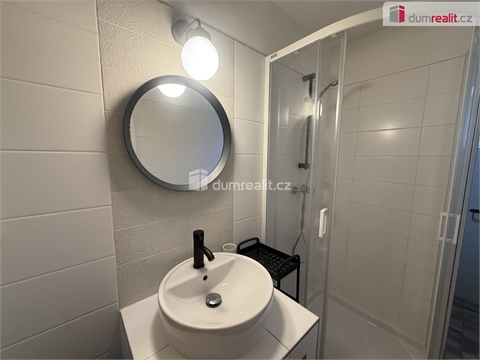 Pronájem bytu 1kk, 33 m² - 2