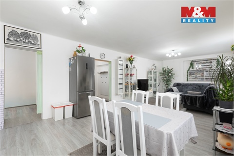 Prodej rodinného domu, 262 m² 10