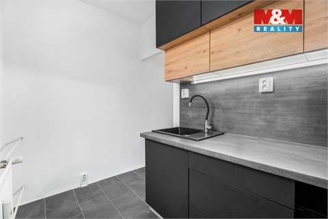 Pronájem bytu 1+1, 35 m² - 8