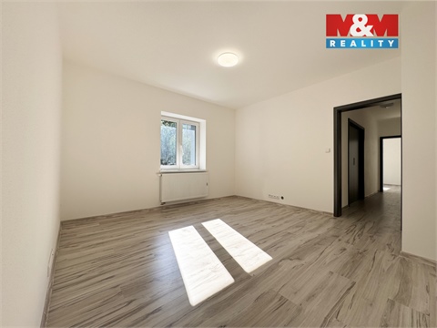 Pronájem bytu 3+1, 80 m² 2