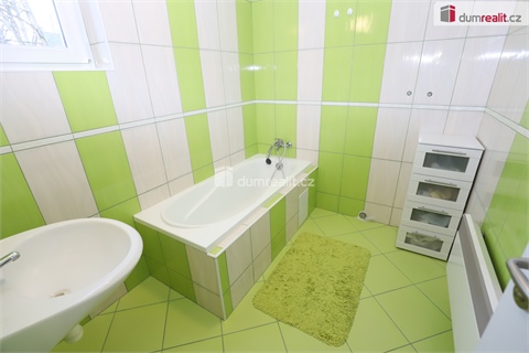 Prodej rodinného domu, 200 m² - 20