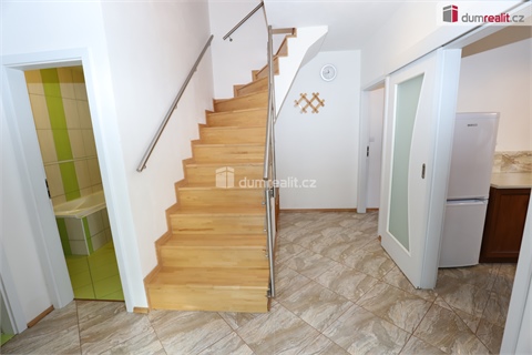 Prodej rodinného domu, 200 m² - 16