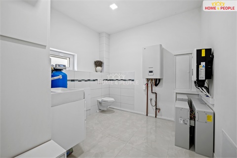 Prodej rodinného domu, 166 m² 28