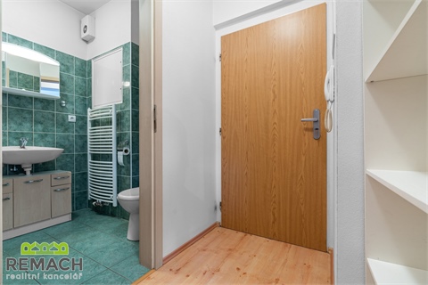 Pronájem bytu 1kk, 32 m² 2