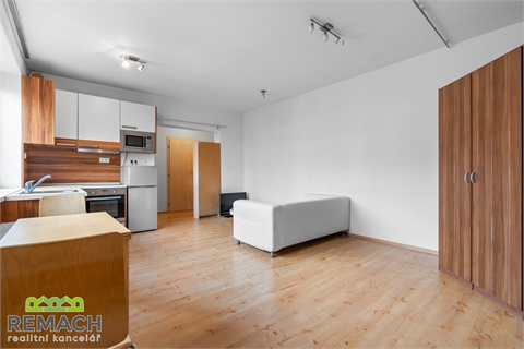 Pronájem bytu 1kk, 32 m² 6