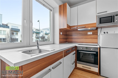 Pronájem bytu 1kk, 32 m² - 4