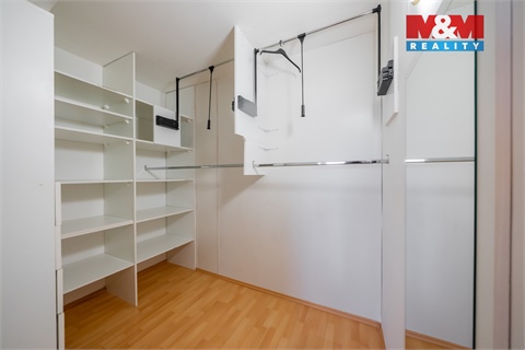 Prodej bytu 2+1, 72 m² - 8