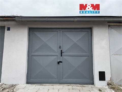 Pronájem komerčního objektu, 17 m² 0