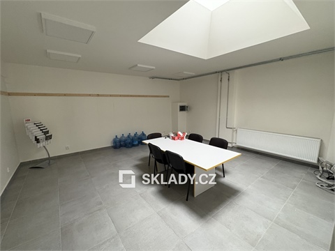Pronájem skladu / haly, 730 m² 8