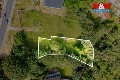 Prodej stavebního pozemku, 1 261 m² 2