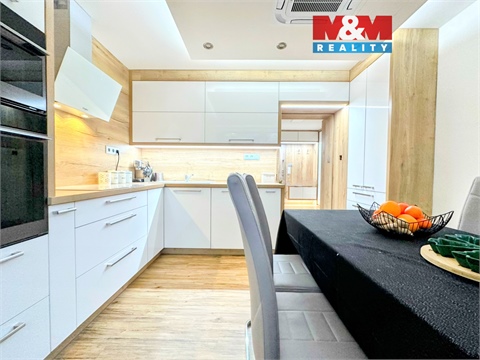 Prodej bytu 3+1, 70 m² 0