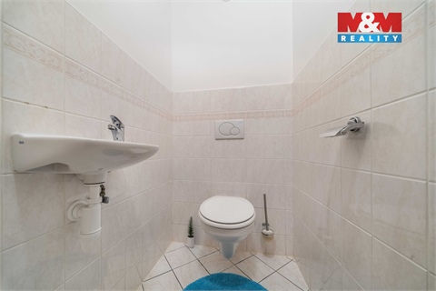 Prodej bytu 4+1, 88 m² 12