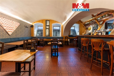 Pronájem restaurace, 295 m² 0