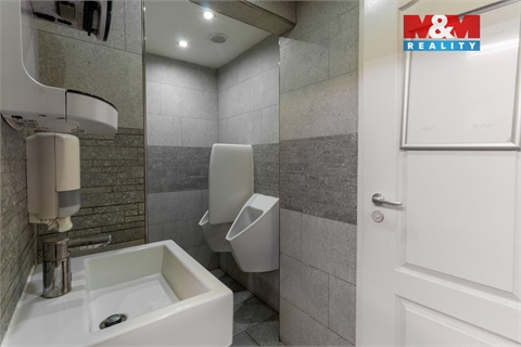 Pronájem restaurace, 295 m² 18