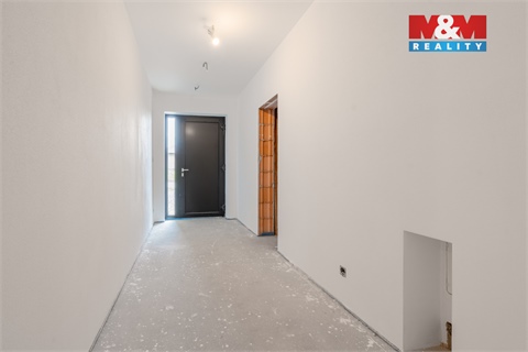 Prodej rodinného domu, 216 m² - 10
