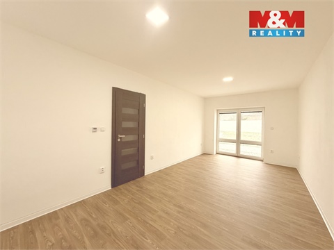 Prodej rodinného domu, 186 m² 16