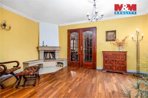 Prodej rodinného domu, 278 m² - 14