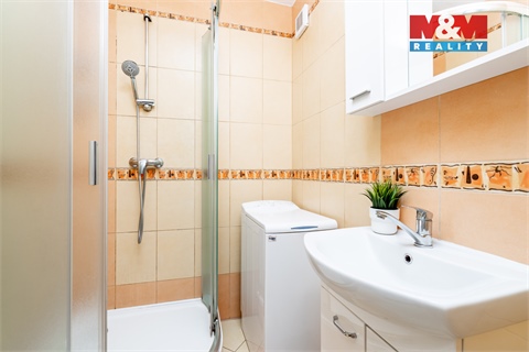 Prodej bytu 3+1, 65 m² - 2