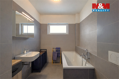 Prodej rodinného domu, 96 m² 8