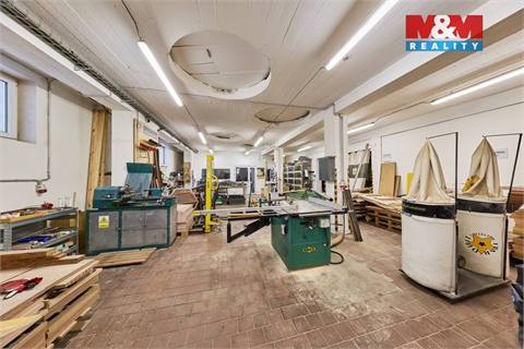 Prodej výrobního objektu, 1 667 m² 20