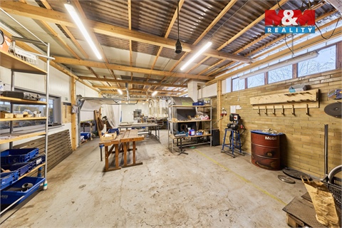 Prodej výrobního objektu, 1 667 m² 24