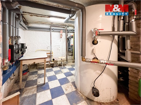 Prodej rodinného domu, 744 m² 28