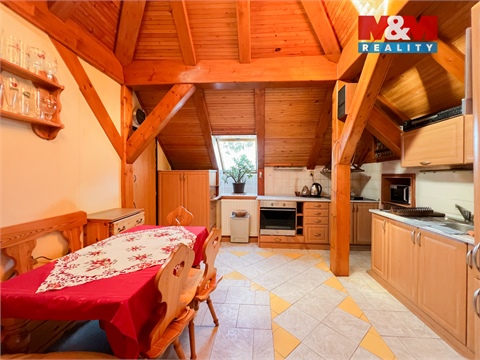 Prodej rodinného domu, 744 m² 6