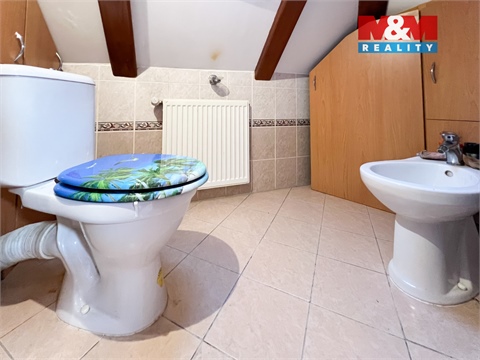 Prodej rodinného domu, 744 m² 24