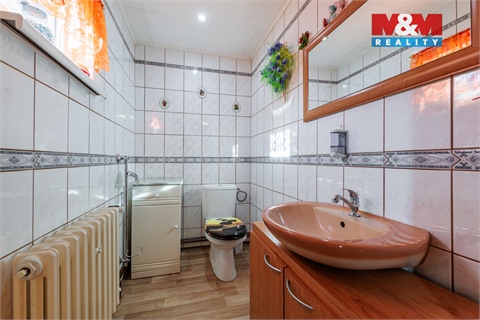 Prodej rodinného domu, 174 m² - 6