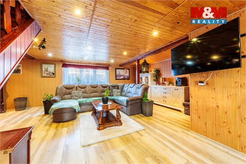 Prodej rodinného domu, 174 m² 2