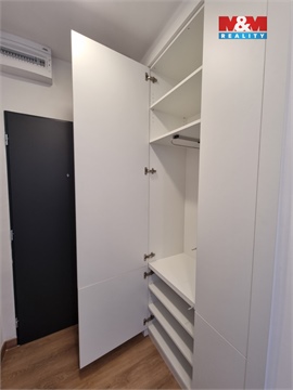 Prodej bytu 3kk, 65 m² 26