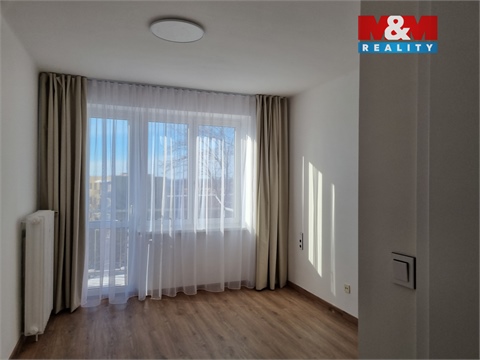 Prodej bytu 3kk, 65 m² 22