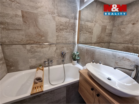 Prodej bytu 3kk, 65 m² 8