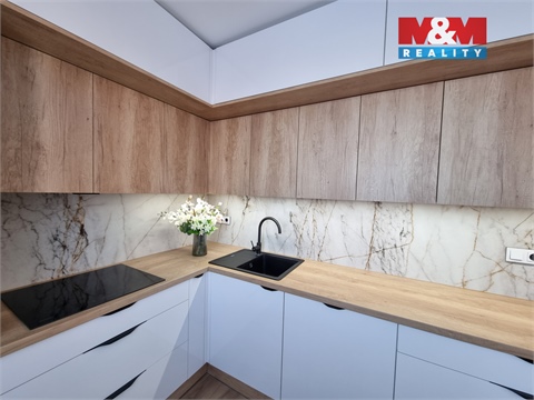 Prodej bytu 3kk, 65 m² 16