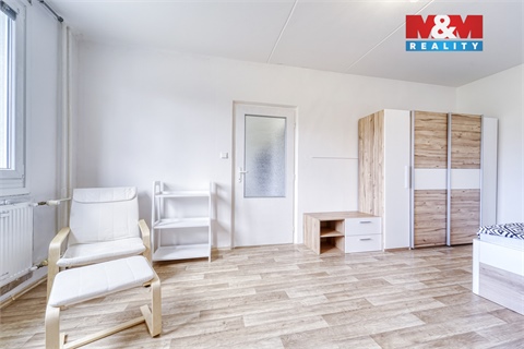 Pronájem bytu 1+1, 39 m² 8