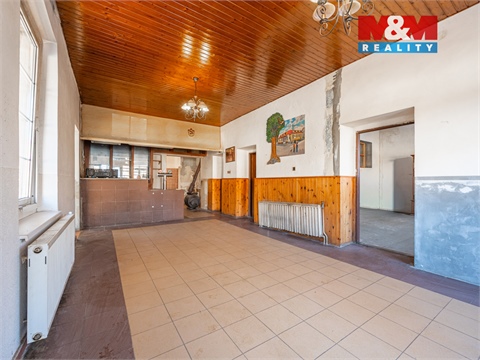 Prodej rodinného domu, 350 m² - 8