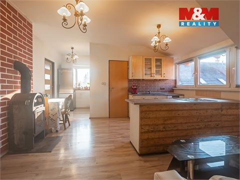 Prodej rodinného domu, 350 m² - 16