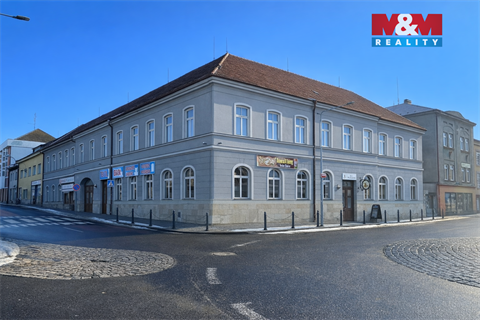 Prodej rodinného domu, 1 803 m² - 0